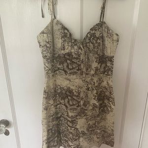 Dress - Size M